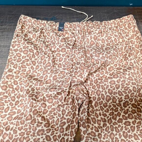 Torrid Weekend Mid-Rise Wide Leg Pant Size 5R NWT - Picture 2 of 4